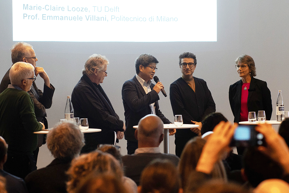 Discussion of the Rams Foundation in the museum of applied arts in Frankfurt am Main