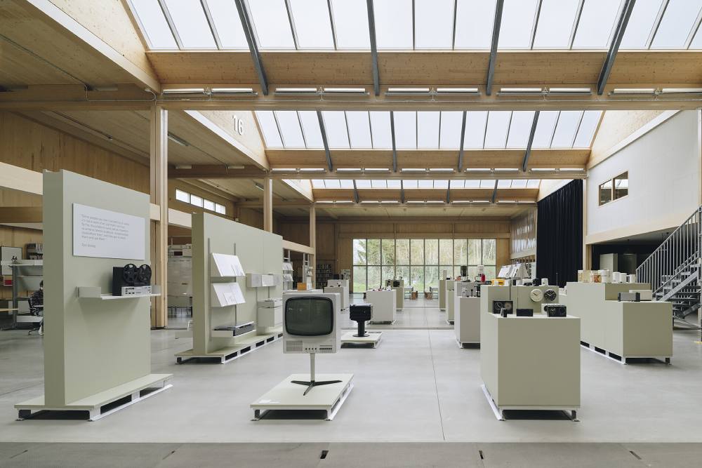Die Ausstellung der Braun-Sammlung des Amerikaners Tom Strong .